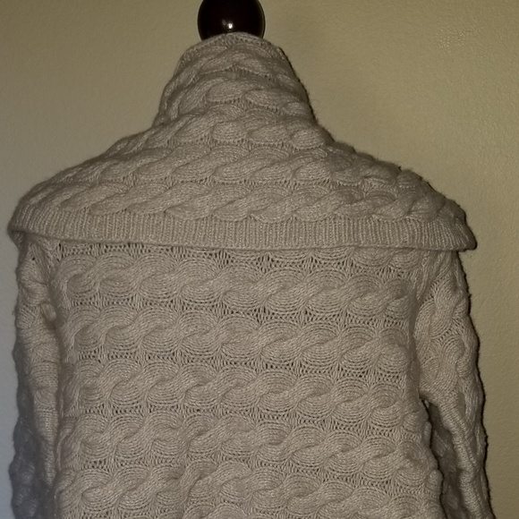 175 N w/o T XS Magasconi, grey wool, angora cardi - Picture 8 of 8